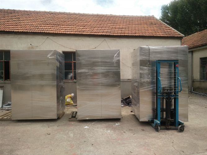 欽州風(fēng)淋室價(jià)格:進(jìn)入食品、電子、制藥等生產(chǎn)車間為什么要使用風(fēng)淋室