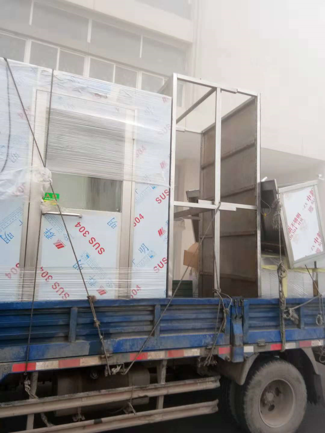 貴港風淋室價格:全自動風淋室的配置有哪些要求使風淋門達到最好狀態?